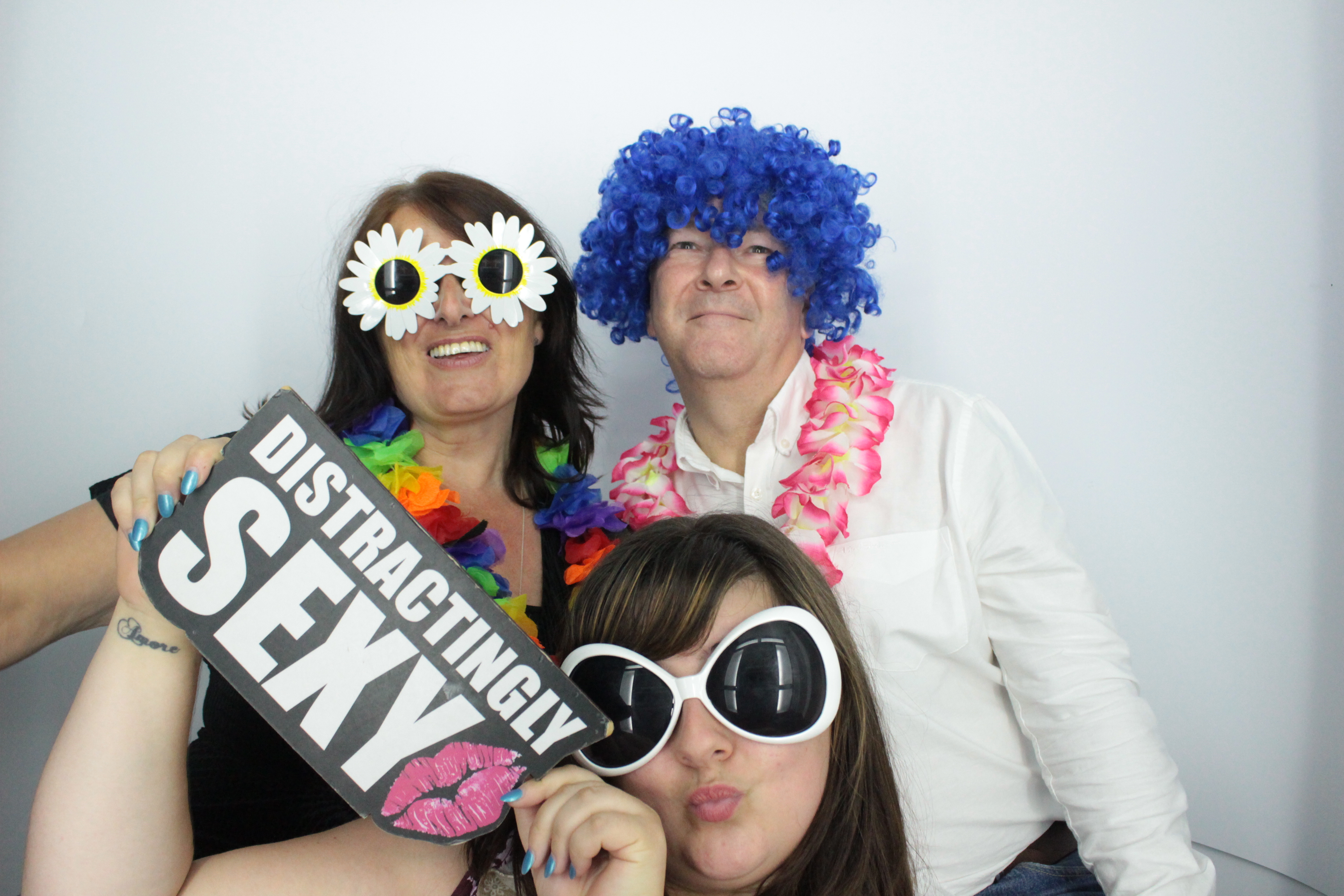 Martin & Colleen’s Joint 50th | View more photos from the event at gallery.myphotoboothexperience.co.uk/u/MyPhotoBoothExperienceLtd/Martin-Colleen’s-Joint-50th